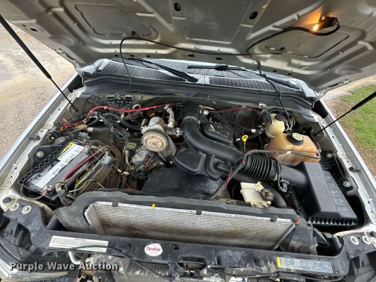 image for item DO0987 2008 Ford F350 Super Duty XL bale bed pickup truck