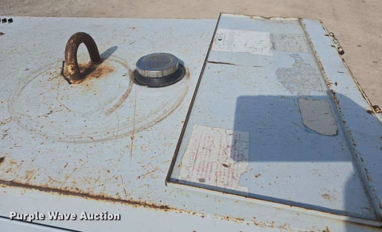 image for item DO7939 MQ Whisperweld FSW300SS welder/generator