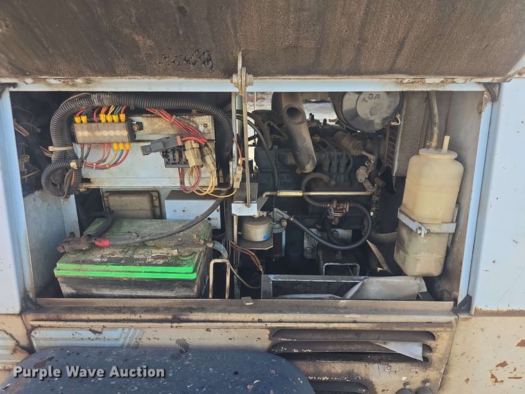 image for item DO7939 MQ Whisperweld FSW300SS welder/generator