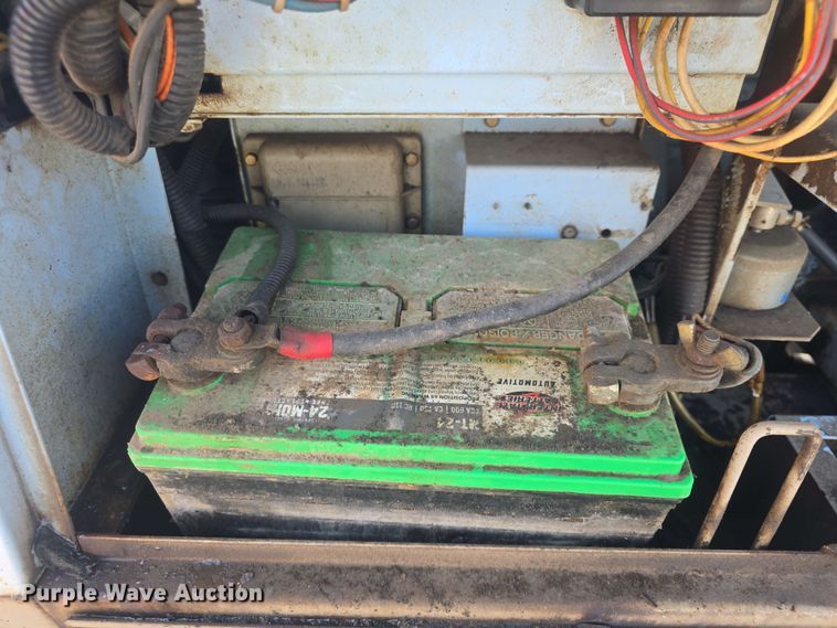 image for item DO7939 MQ Whisperweld FSW300SS welder/generator