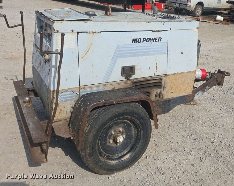 image for item DO7940 MQ Whisperweld TLW300SS welder/generator