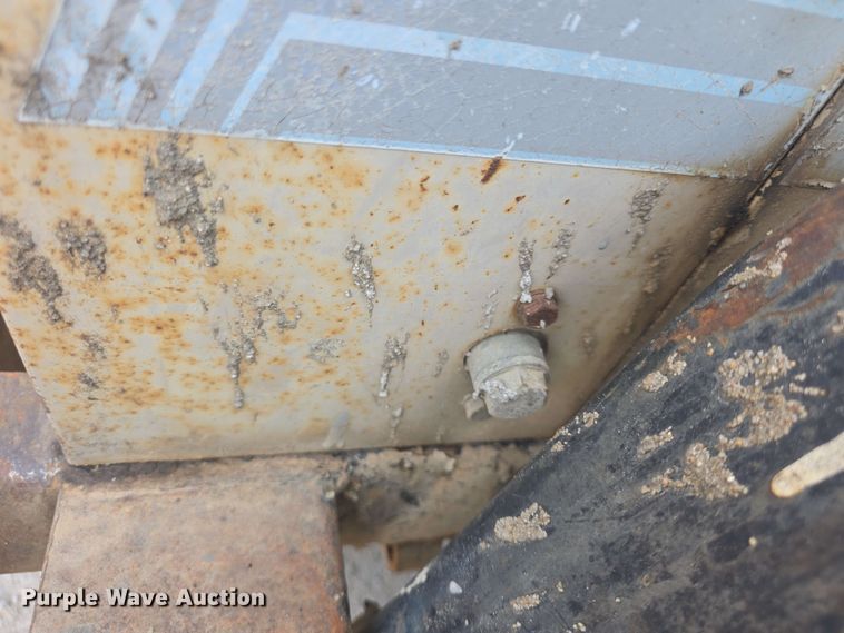 image for item DO7940 MQ Whisperweld TLW300SS welder/generator