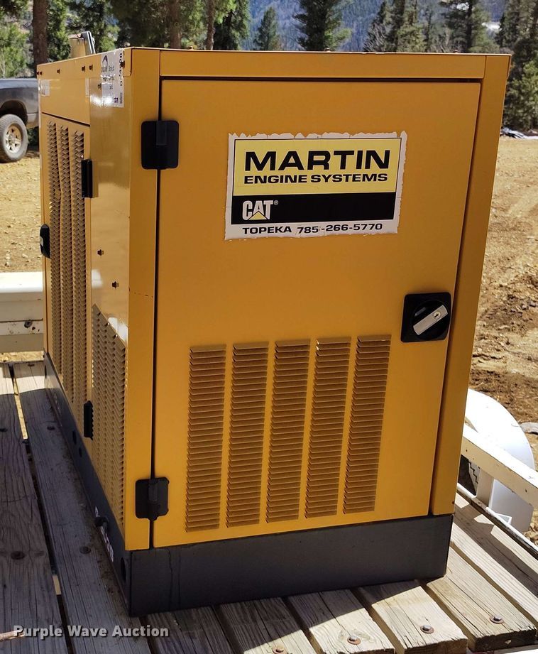 image for item DP4920 2004 Caterpillar G15U3S generator