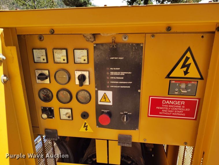 image for item DP4920 2004 Caterpillar G15U3S generator