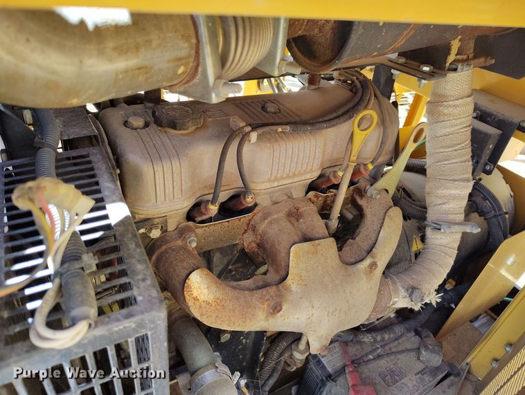 image for item DP4920 2004 Caterpillar G15U3S generator