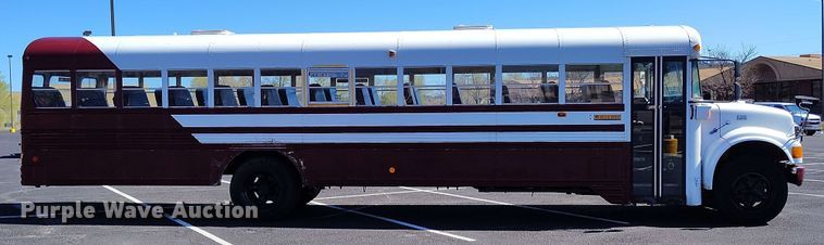 image for item DP4921 1999 International 3800 school bus