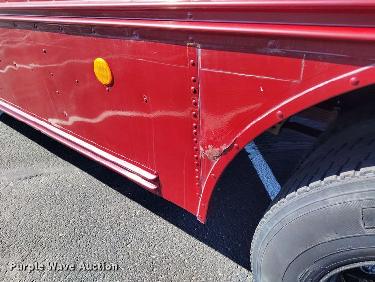 image for item DP4922 1999 International 3800 school bus