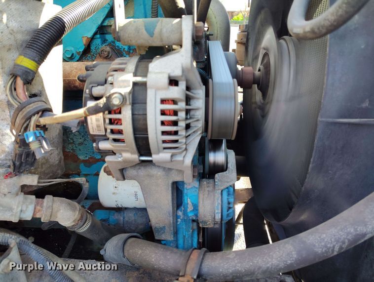 image for item DP4922 1999 International 3800 school bus