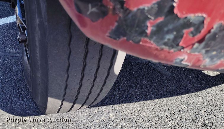 image for item DP4922 1999 International 3800 school bus