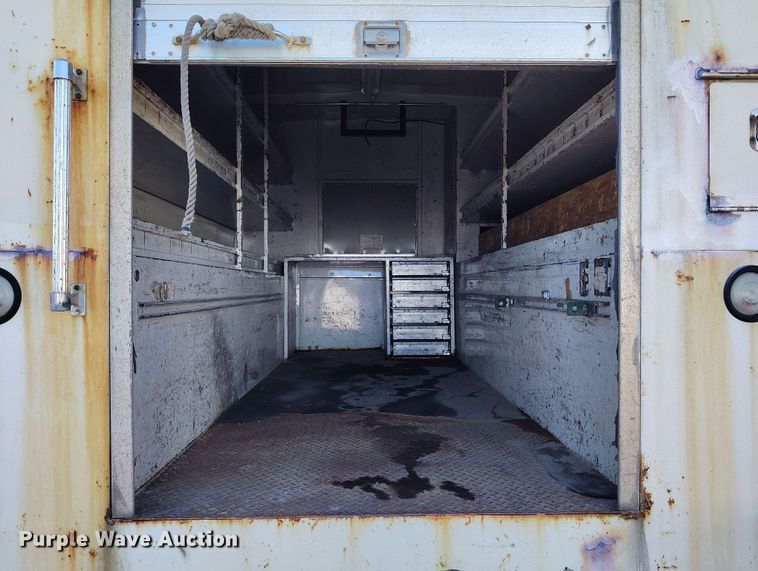 image for item DP4923 2005 Chevrolet W5500 utility / service truck