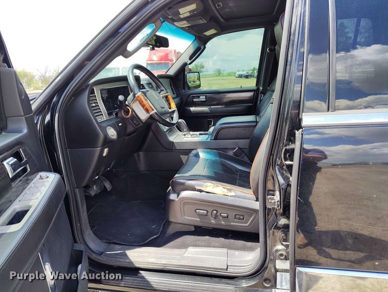 image for item DP4938 2007 Lincoln Navigator SUV