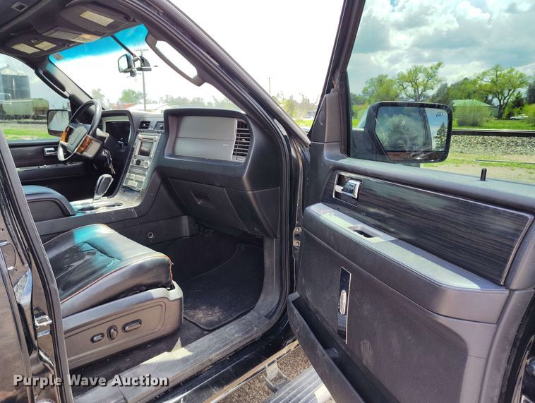 image for item DP4938 2007 Lincoln Navigator SUV