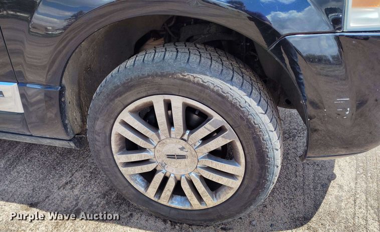 image for item DP4938 2007 Lincoln Navigator SUV