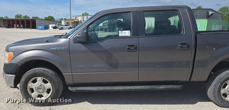 image for item DP6335 2013 Ford F150 SuperCrew pickup truck