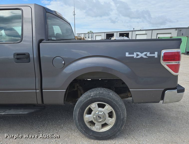 image for item DP6335 2013 Ford F150 SuperCrew pickup truck