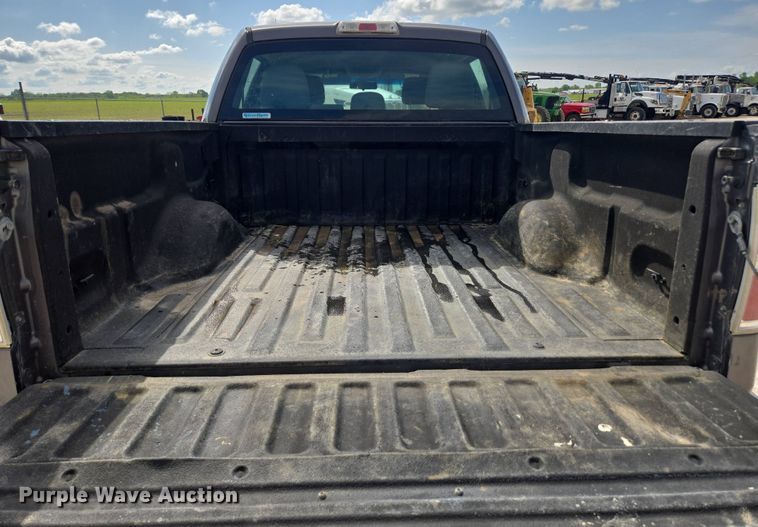 image for item DP6335 2013 Ford F150 SuperCrew pickup truck