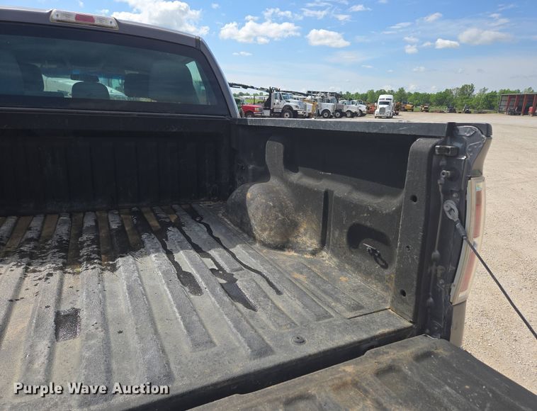 image for item DP6335 2013 Ford F150 SuperCrew pickup truck