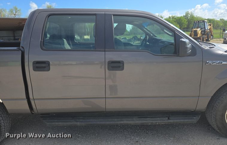 image for item DP6335 2013 Ford F150 SuperCrew pickup truck