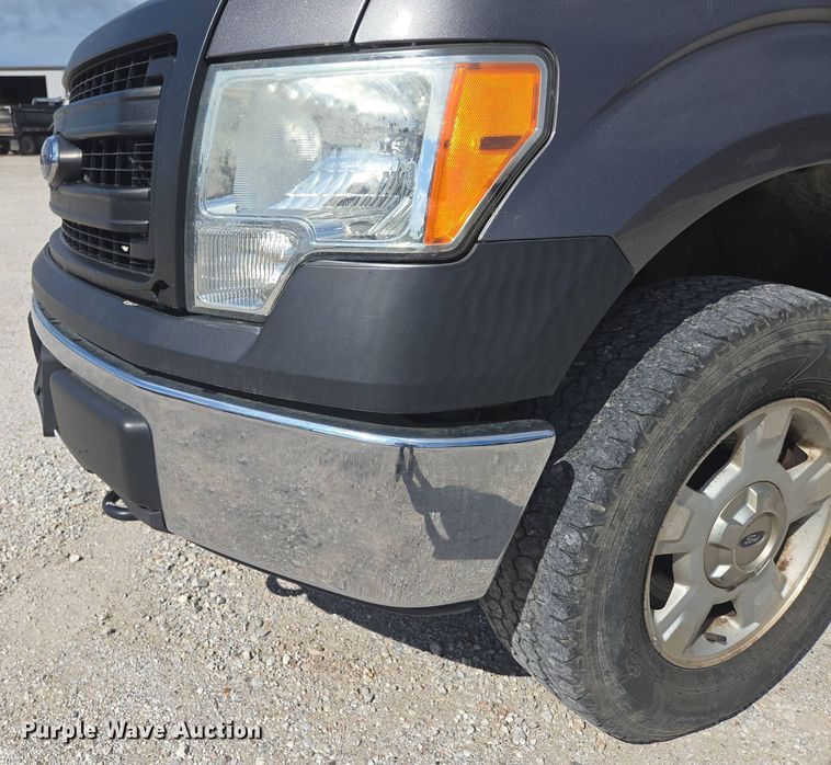 image for item DP6335 2013 Ford F150 SuperCrew pickup truck