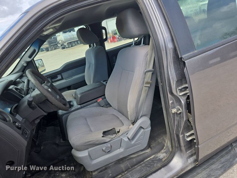 image for item DP6335 2013 Ford F150 SuperCrew pickup truck