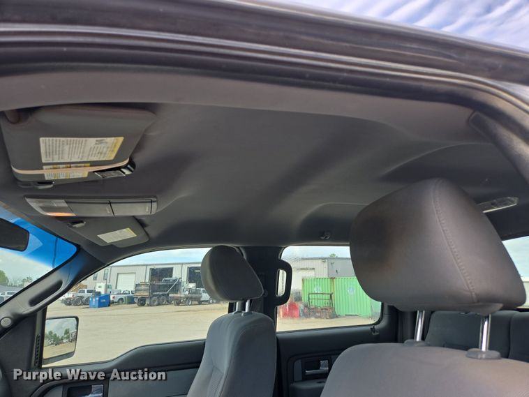 image for item DP6335 2013 Ford F150 SuperCrew pickup truck