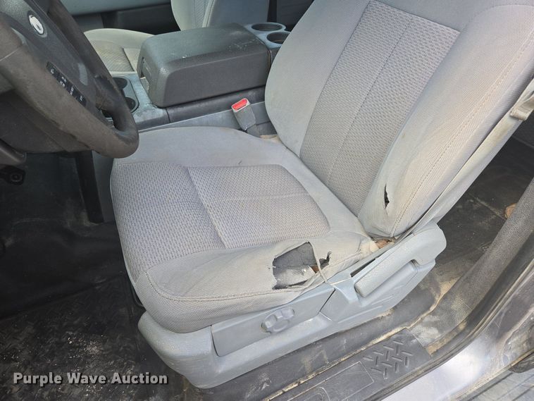 image for item DP6335 2013 Ford F150 SuperCrew pickup truck