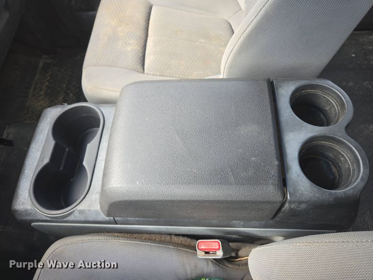 image for item DP6335 2013 Ford F150 SuperCrew pickup truck