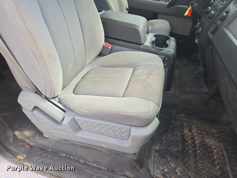 image for item DP6335 2013 Ford F150 SuperCrew pickup truck