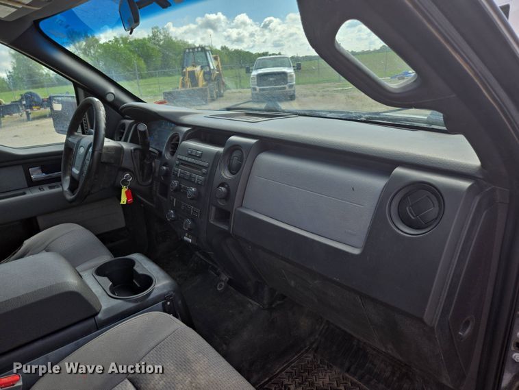 image for item DP6335 2013 Ford F150 SuperCrew pickup truck