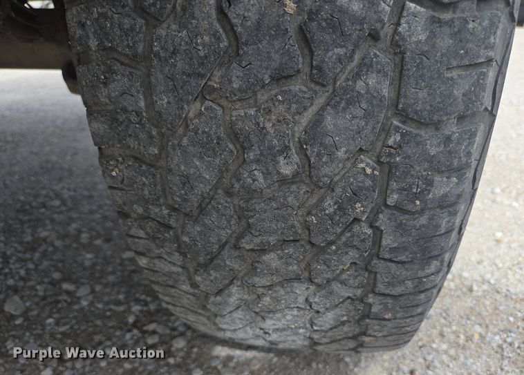 image for item DP6335 2013 Ford F150 SuperCrew pickup truck