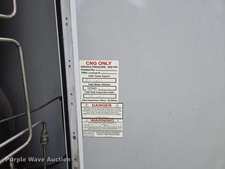 image for item DP6368 2017 Chevrolet Express G4500 shuttle bus