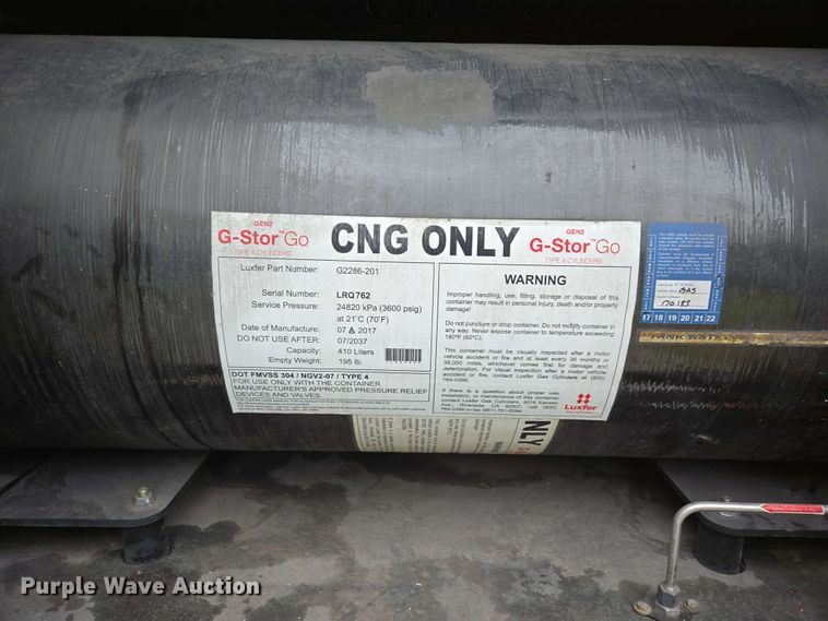 image for item DP6368 2017 Chevrolet Express G4500 shuttle bus