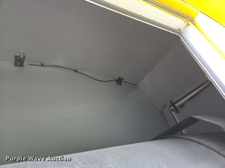 image for item DP6368 2017 Chevrolet Express G4500 shuttle bus