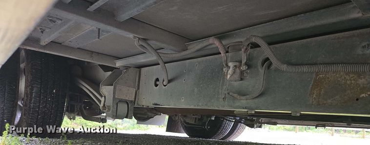 image for item DP6368 2017 Chevrolet Express G4500 shuttle bus