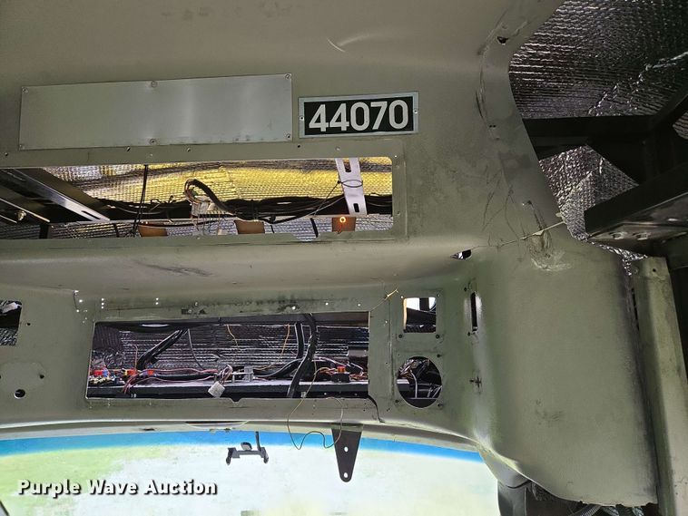 image for item DP6368 2017 Chevrolet Express G4500 shuttle bus