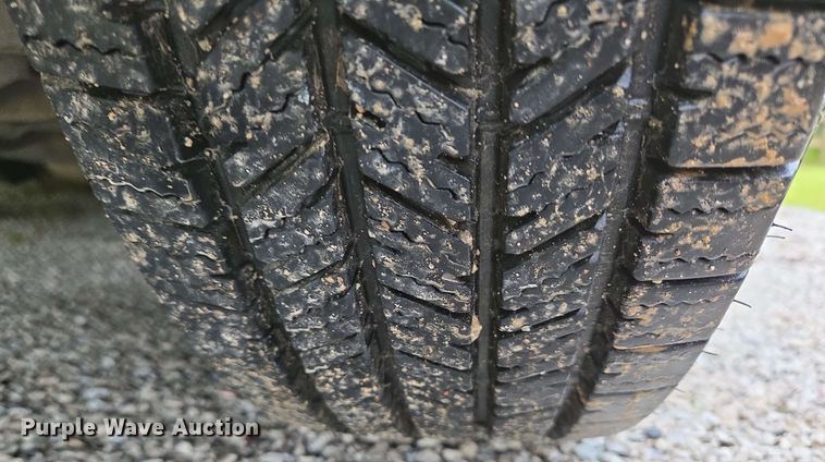 image for item DP6368 2017 Chevrolet Express G4500 shuttle bus