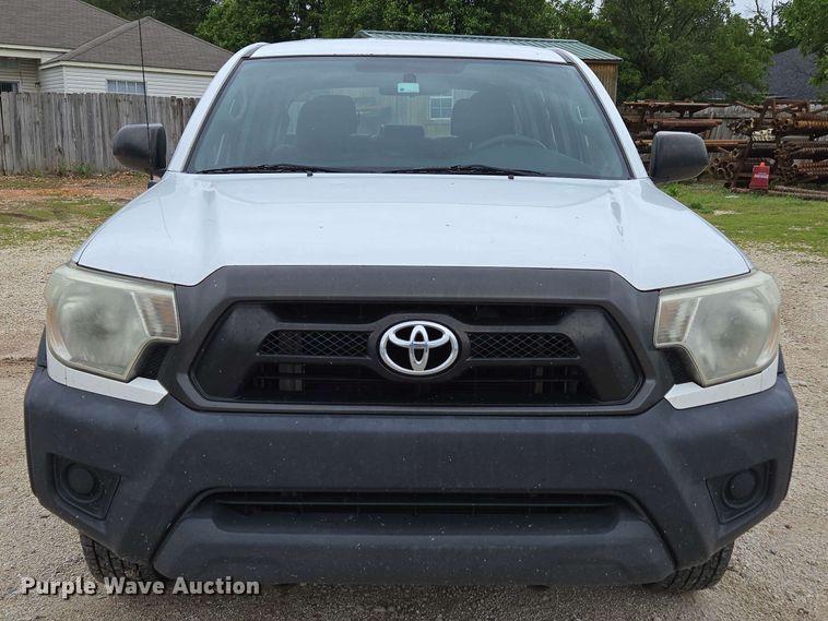 image for item DP6369 2014 Toyota Tacoma Double Cab pickup truck