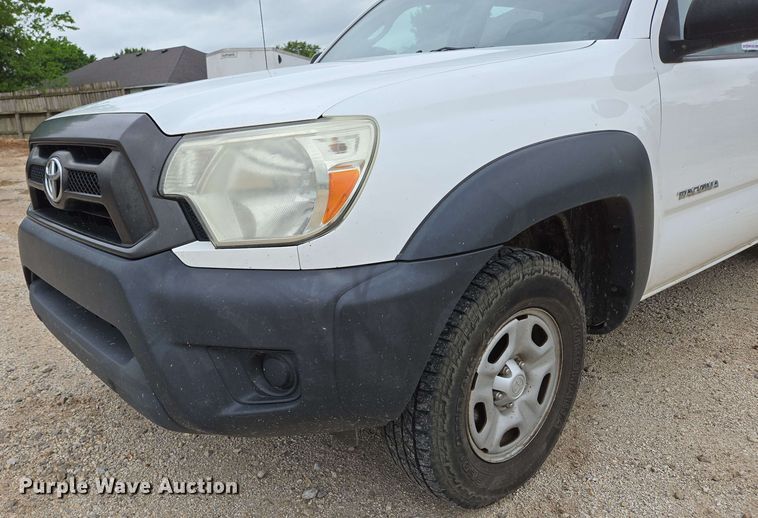 image for item DP6369 2014 Toyota Tacoma Double Cab pickup truck