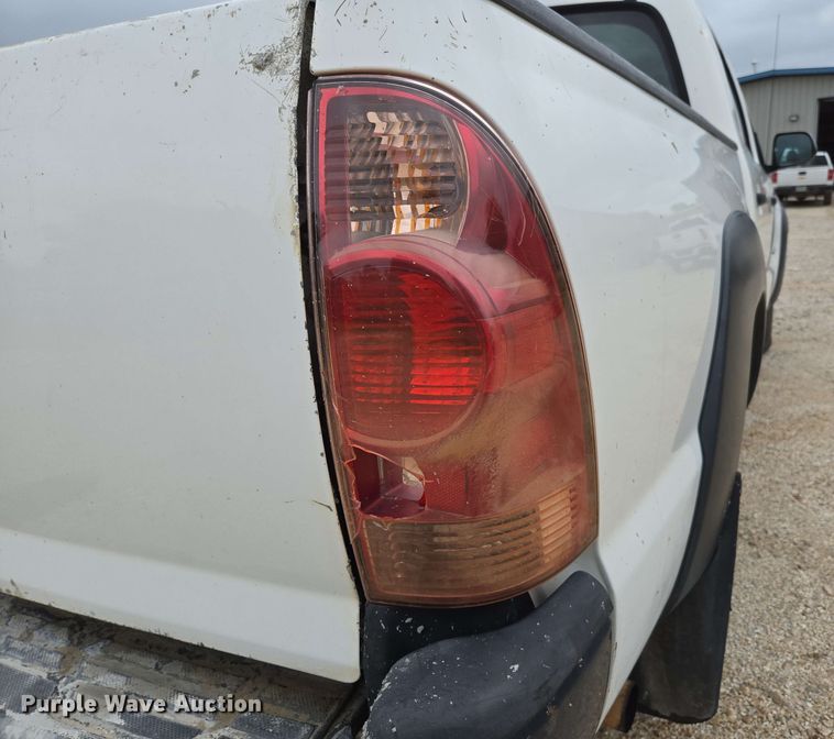 image for item DP6369 2014 Toyota Tacoma Double Cab pickup truck