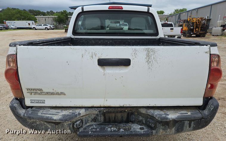 image for item DP6369 2014 Toyota Tacoma Double Cab pickup truck