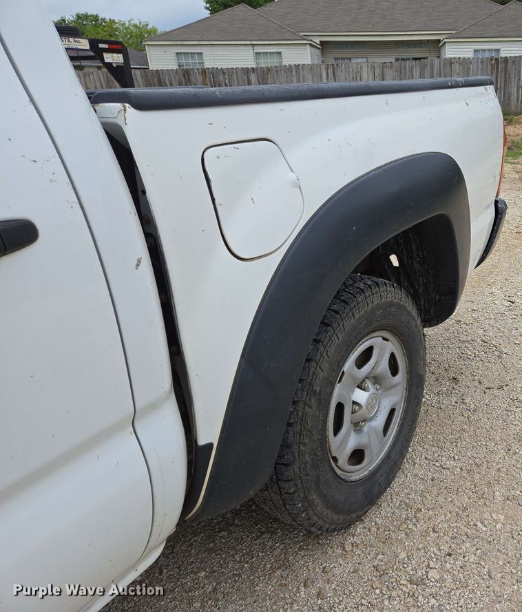 image for item DP6369 2014 Toyota Tacoma Double Cab pickup truck