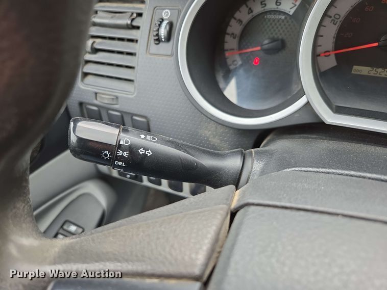 image for item DP6369 2014 Toyota Tacoma Double Cab pickup truck