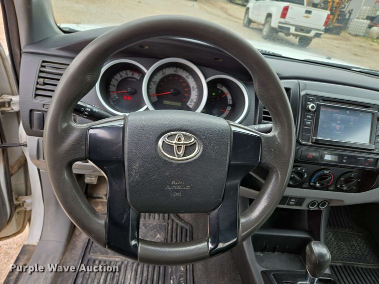 image for item DP6369 2014 Toyota Tacoma Double Cab pickup truck