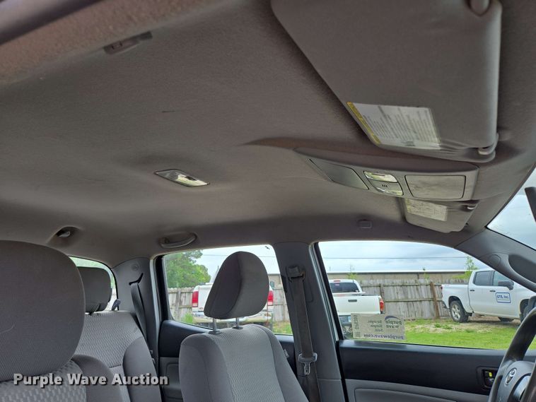 image for item DP6369 2014 Toyota Tacoma Double Cab pickup truck