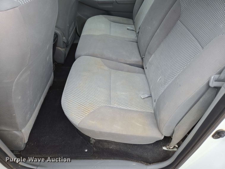 image for item DP6369 2014 Toyota Tacoma Double Cab pickup truck