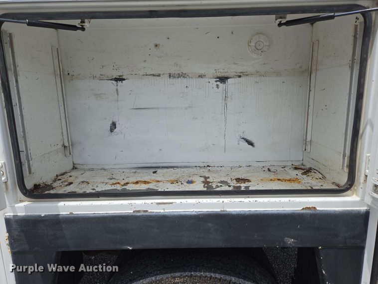 image for item DP6374 2007 Freightliner Business Class M2 utility / service truck