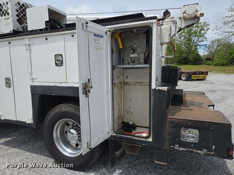 image for item DP6374 2007 Freightliner Business Class M2 utility / service truck