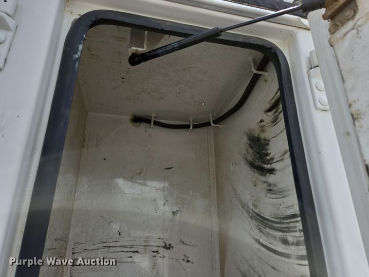 image for item DP6374 2007 Freightliner Business Class M2 utility / service truck