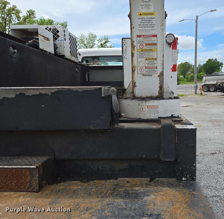 image for item DP6374 2007 Freightliner Business Class M2 utility / service truck