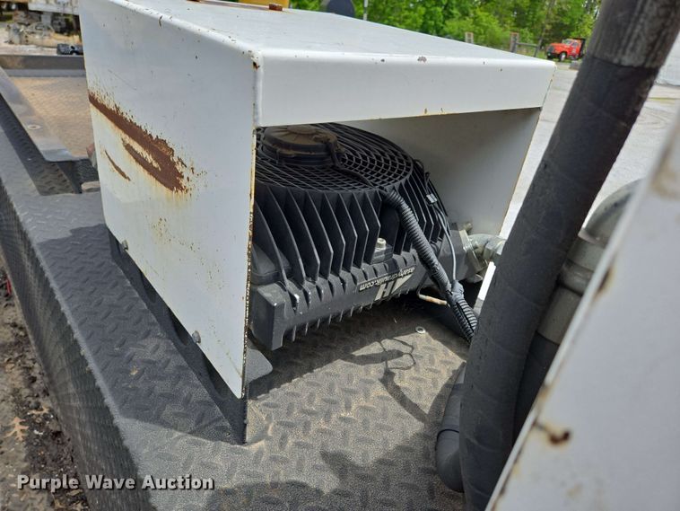 image for item DP6374 2007 Freightliner Business Class M2 utility / service truck